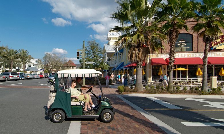 Aging golf car 4959