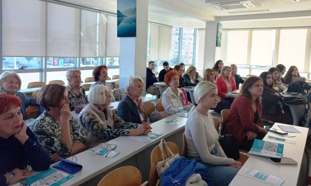 Sa studentima o zajedničkoj temi